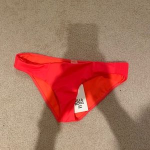 neon billabong bikini bottoms!
